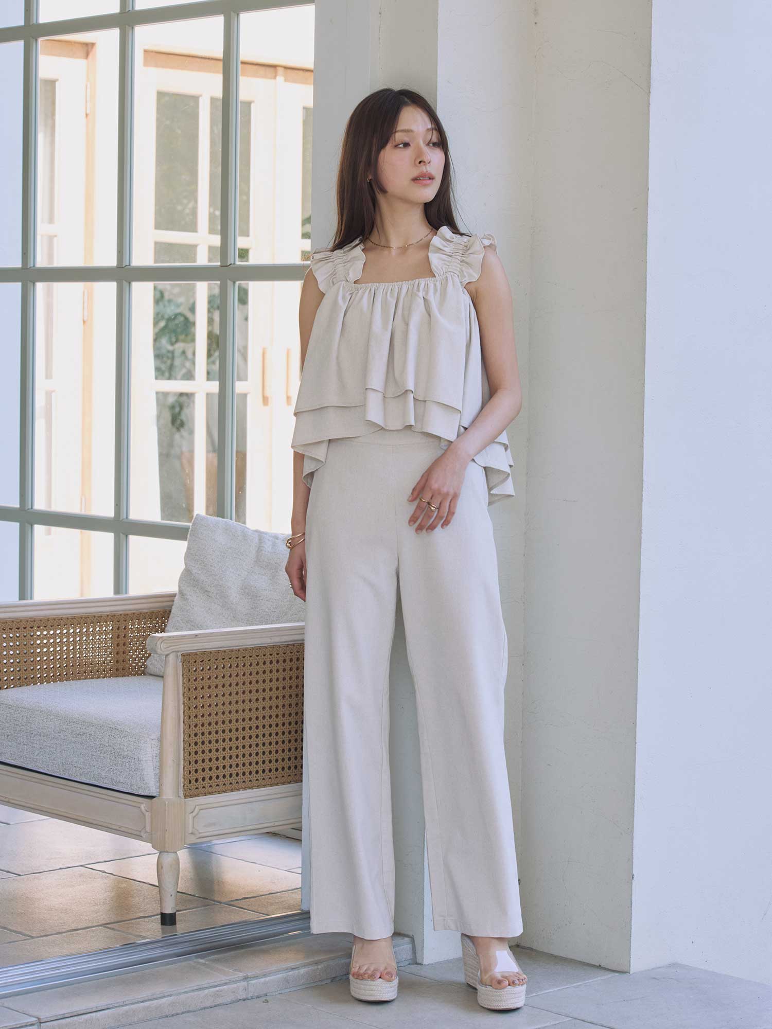 リネンフリルショルダーセットアップ | ACYM ONLINE SHOP